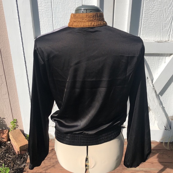 Gimmicks size small zip up lightweight jacket - Picture 5 of 6